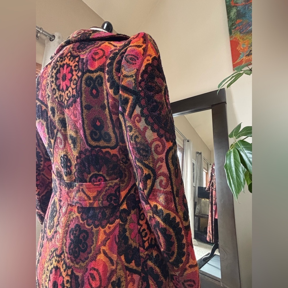 Saks Fifth Avenue Vintage Paisley Brocade Opera Coat β¨ππ§₯ - Picture 8 of 11